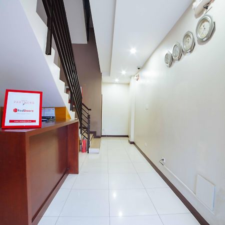 Reddoorz Near Angeles University Foundation Exterior foto